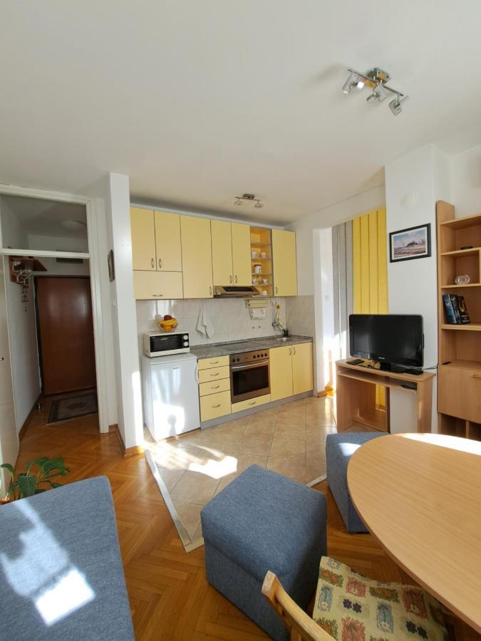 Apartamento Ramonda Belgrado Exterior foto