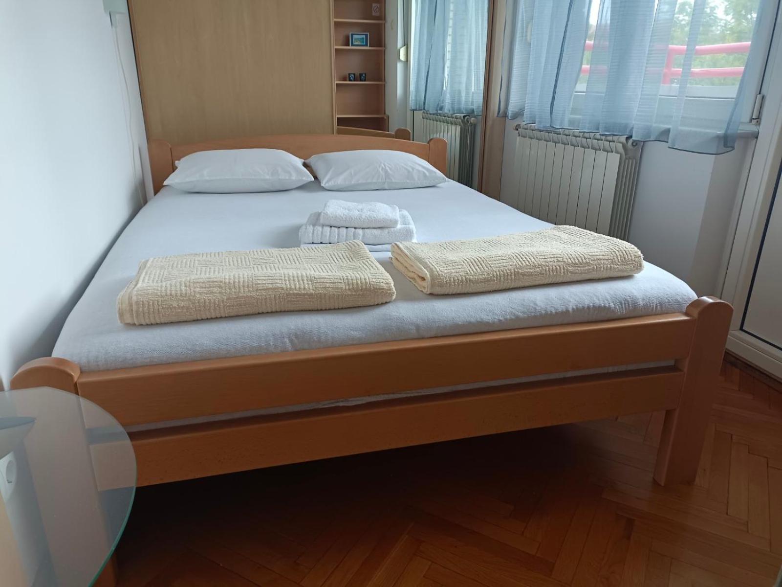 Apartamento Ramonda Belgrado Exterior foto